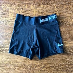 Girls Nike Pros
